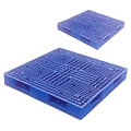 Plastic tray 